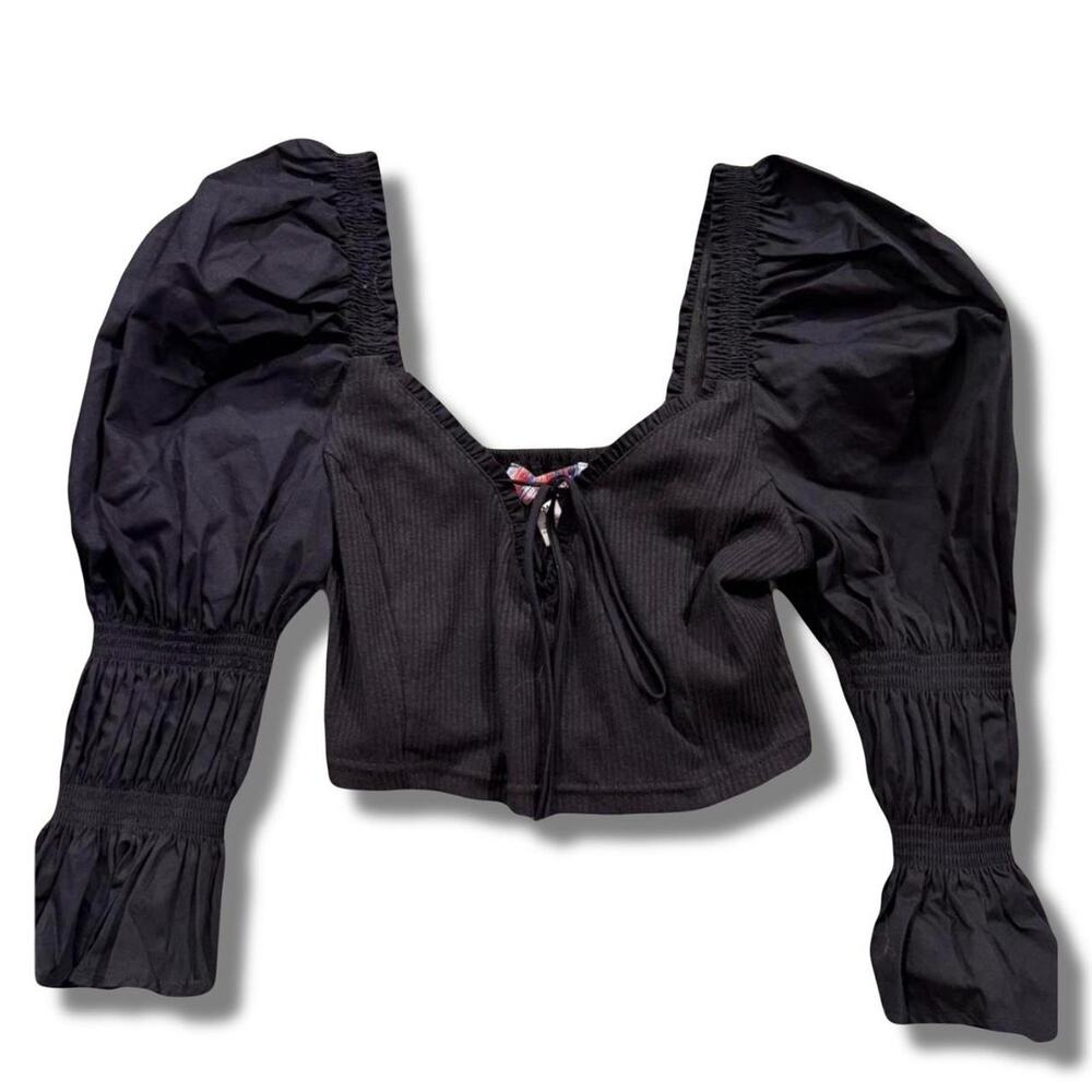 Urban outfitters black puff sleeve crop top size medium - Picture 2 of 5